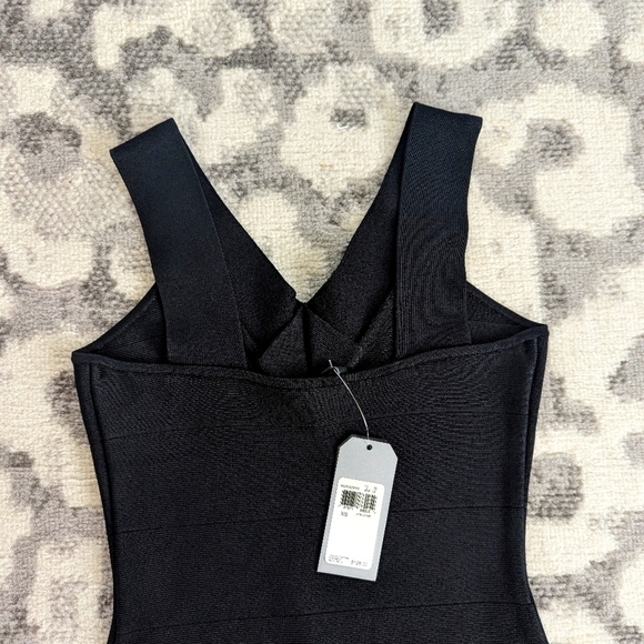Guess Black Ribbed Bodycon Mini V-neck Dress Size XS NEW WITH TAGS - Picture 7 of 8